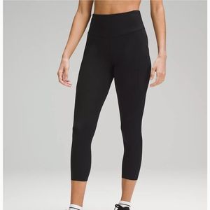 Fast and free high rise crop 23” leggings